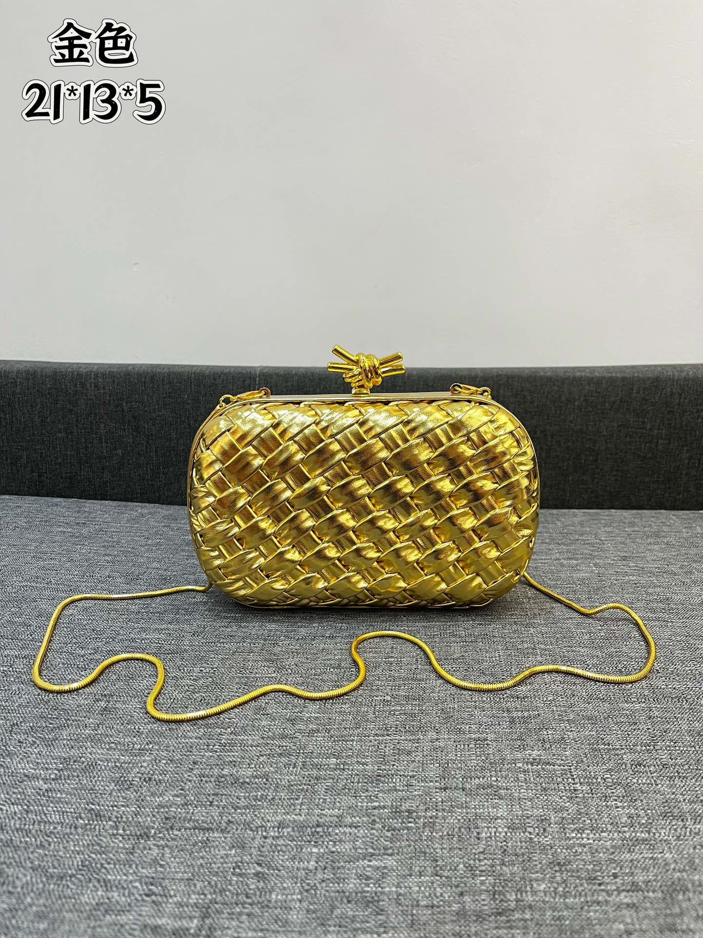 Bottega Veneta BV bag 50